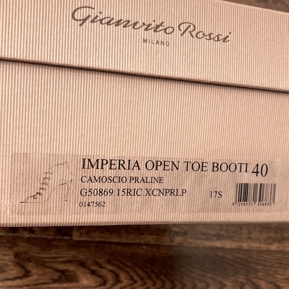 Gianvito Rossi Imperia Suede Open-Toe 105mm Bootie - Picture 13 of 14